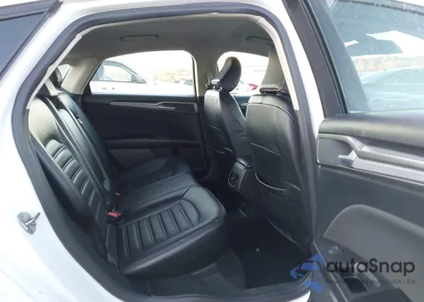 2020 Ford Fusion Hybrid Se z USA, uszkodzony, nr VIN 3FA6P0LU8LR183176